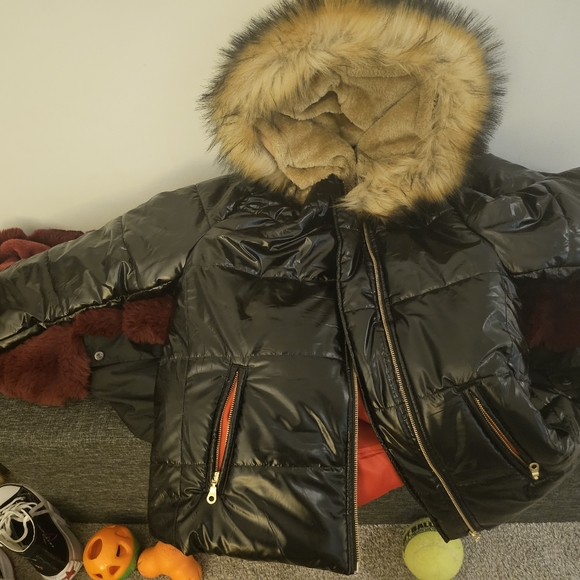 Coat super warm and very nice looking black - Picture 4 of 4